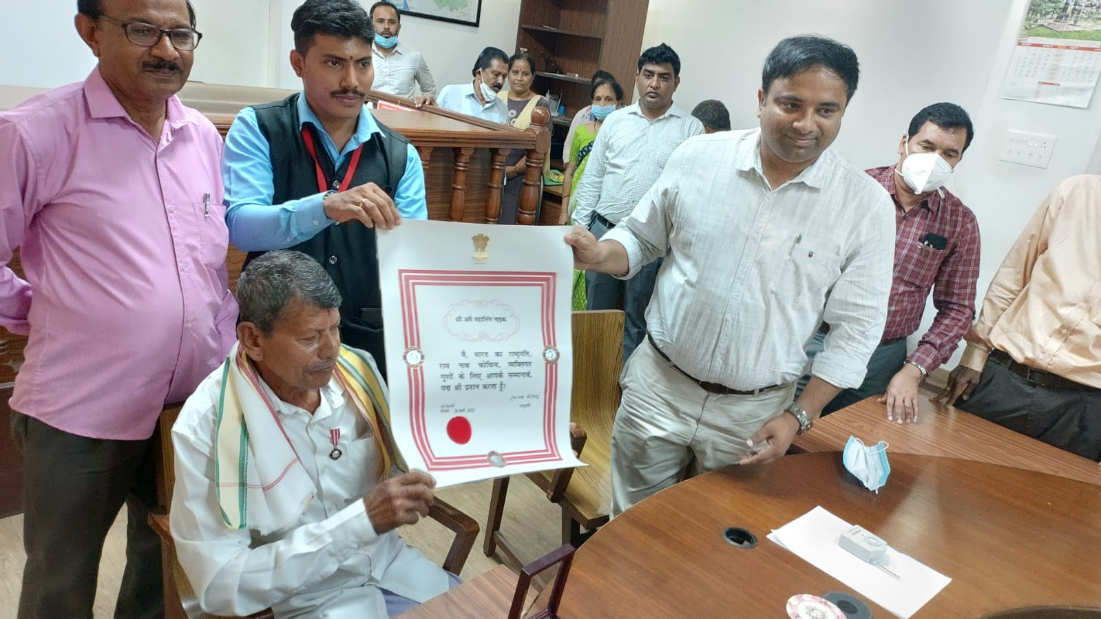 ಪದ್ಮಶ್ರೀ ಪುರಸ್ಕೃತ ಅಮೈ ಮಹಾಲಿಂಗ ನಾಯ್ಕರಿಗೆ ದ.ಕ.ಜಿಲ್ಲಾಡಳಿತದಿಂದ ಸನ್ಮಾನ