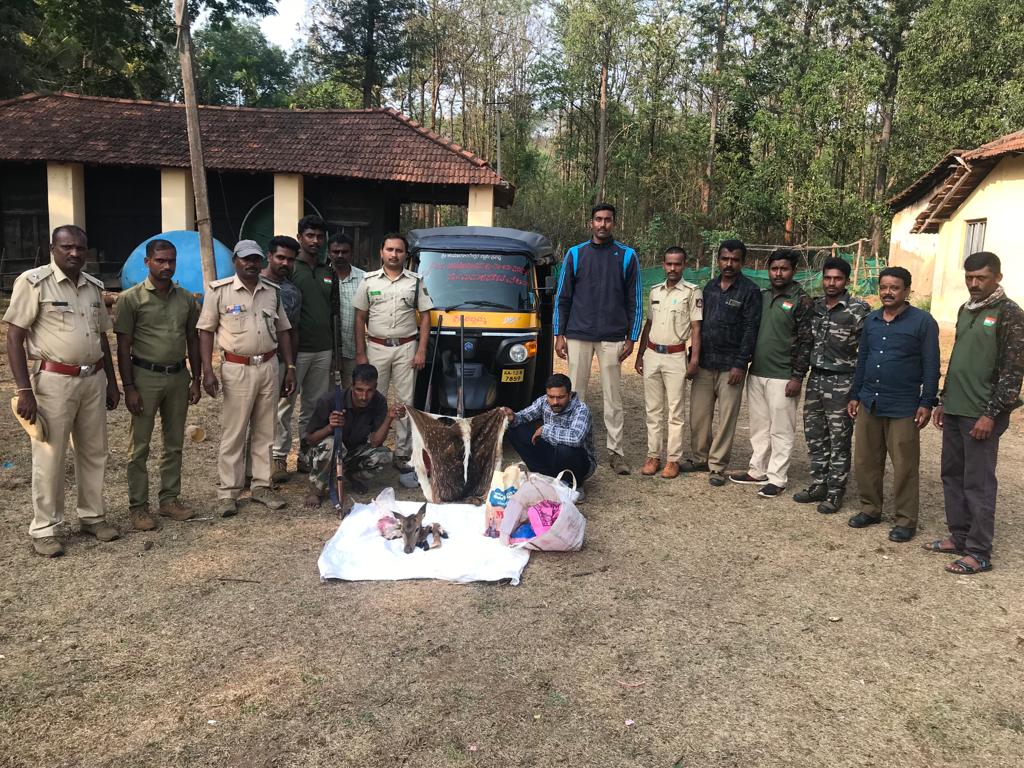ಸೋಮವಾರಪೇಟೆ: ಜೇನುಕಲ್ಲು ಬೆಟ್ಟದಲ್ಲಿ ಜಿಂಕೆ ಬೇಟೆ; ಇಬ್ಬರು ಆರೋಪಿಗಳ ಬಂಧನ
