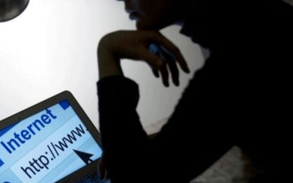 ಸೈಬರ್ ದಾಳಿಯಿಂದ ಯುರೋಪ್‍ನಲ್ಲಿ ಸಾವಿರಾರು ಮಂದಿಯ ಇಂಟರ್ನೆಟ್ ಸೇವೆ ಬಾಧಿತ; ವರದಿ