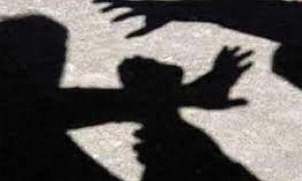 ನಕಲಿ ಛಾಪಾಕಾಗದ ಹಗರಣ ಬೆಳಕಿಗೆ ತಂದ ಸಾಮಾಜಿಕ ಕಾರ್ಯಕರ್ತನ ಮೇಲೆ ದಾಳಿ