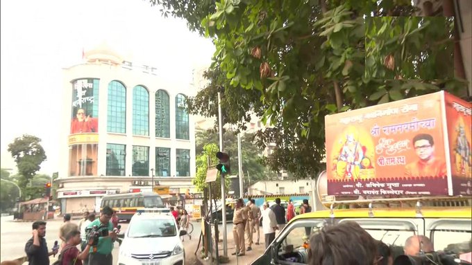 ಶಿವಸೇನೆ ಕಚೇರಿಯೆದುರು ‘ಹನುಮಾನ್ ಚಾಲಿಸಾ’ ಮೊಳಗಿಸಿದ್ದ ನಾಲ್ವರು ಎಂಎನ್ಎಸ್ ಕಾರ್ಯಕರ್ತರ ಸೆರೆ