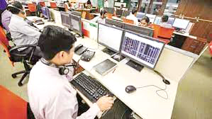 ಅಮೃತ ಕಾಲ: ನಿರುದ್ಯೋಗ ಮತ್ತು ಕಡಿಮೆ ವೇತನಗಳಡಿ ನಜ್ಜುಗುಜ್ಜು