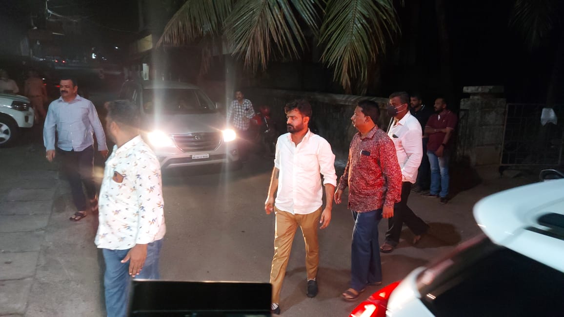 ಸಂತೋಷ್ ಪಾಟೀಲ್ ಆತ್ಮಹತ್ಯೆ ಪ್ರಕರಣ; ಬೆಂಗಳೂರಿನಿಂದ ಸಹೋದರ ಸೇರಿದಂತೆ ಸಂಬಂಧಿಕರು ಆಗಮನ