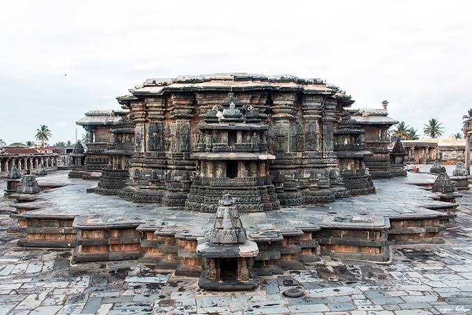 ಬೇಲೂರು: ಚನ್ನಕೇಶವ ರಥೋತ್ಸವದಲ್ಲಿ ಎಲ್ಲ ಧರ್ಮದವರಿಗೂ ವ್ಯಾಪಾರಕ್ಕೆ ಅವಕಾಶ