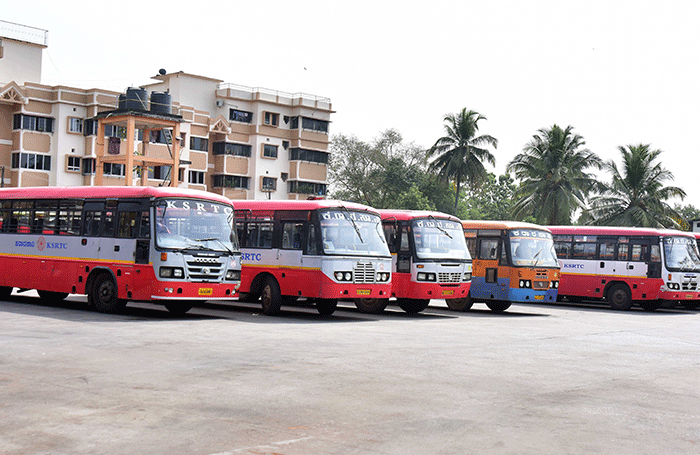 ಪರೀಕ್ಷೆ ಬರೆಯಲಿರುವ ಪಿಯುಸಿ ವಿದ್ಯಾರ್ಥಿಗಳಿಗೆ ಕೆಎಸ್ಸಾರ್ಟಿಸಿ ಬಸ್‍ಗಳಲ್ಲಿ ಉಚಿತ ಪ್ರಯಾಣಕ್ಕೆ ಅವಕಾಶ