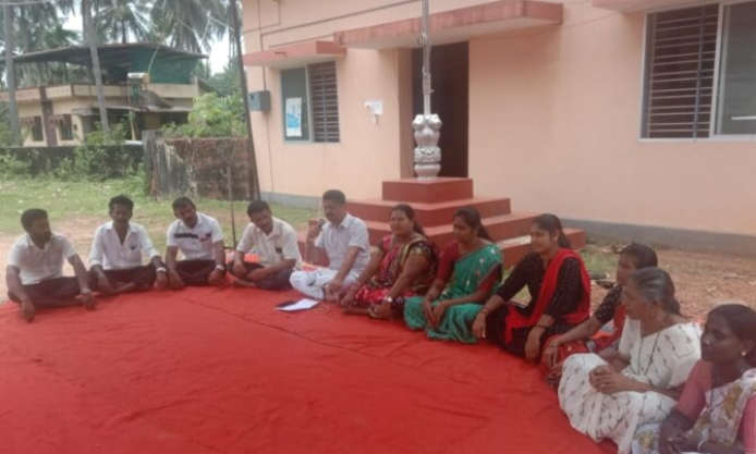 ಕಾರ್ಕಳ : ಪಿಡಿಒ ನೇಮಿಸುವಂತೆ ಧರಣಿ