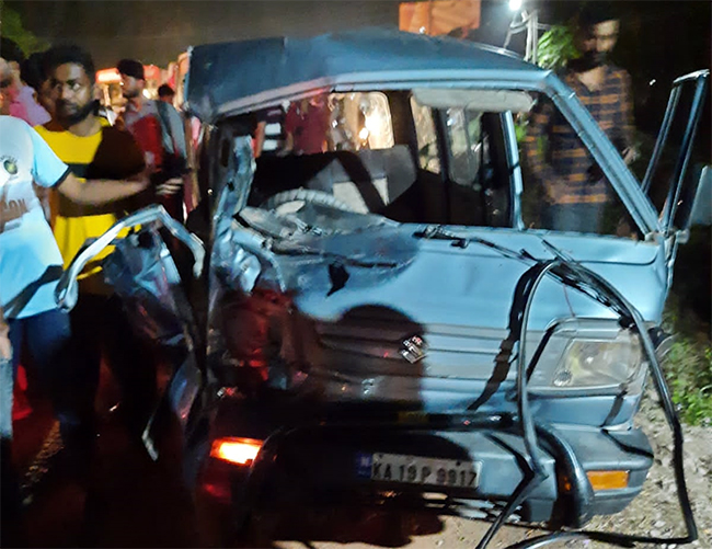 ಹಳೆಯಂಗಡಿ; ಕಾರು - ಬಸ್ ಮುಖಾಮುಖಿ ಢಿಕ್ಕಿ: ಇಬ್ಬರು ಸ್ಥಳದಲ್ಲೇ ಮೃತ್ಯು
