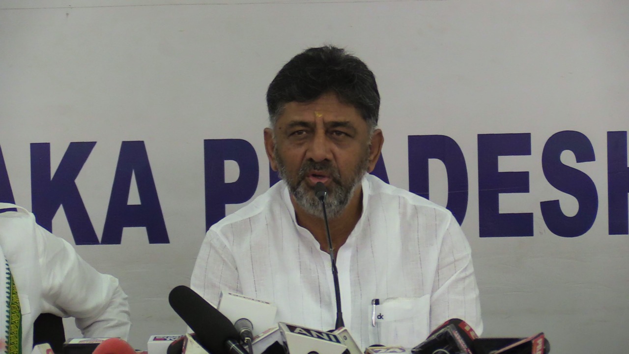 ಭ್ರಷ್ಟಾಚಾರದಿಂದಲೇ ಬಿಜೆಪಿ ಸರ್ಕಾರದ ಜನ್ಮ : ಡಿಕೆಶಿ ಲೇವಡಿ