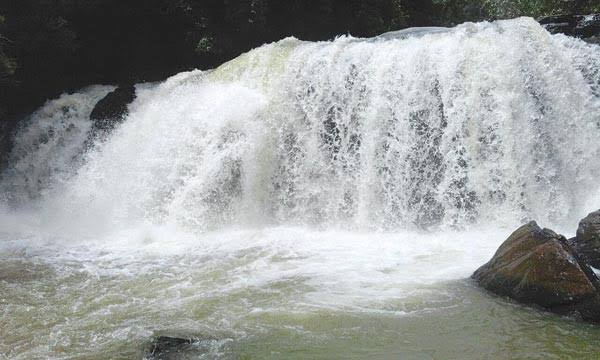 ಸಕಲೇಶಪುರ: ಫಾಲ್ಸ್ ಗೆ ಬಿದ್ದು ಇಬ್ಬರು ಯುವಕರು ಮೃತ್ಯು