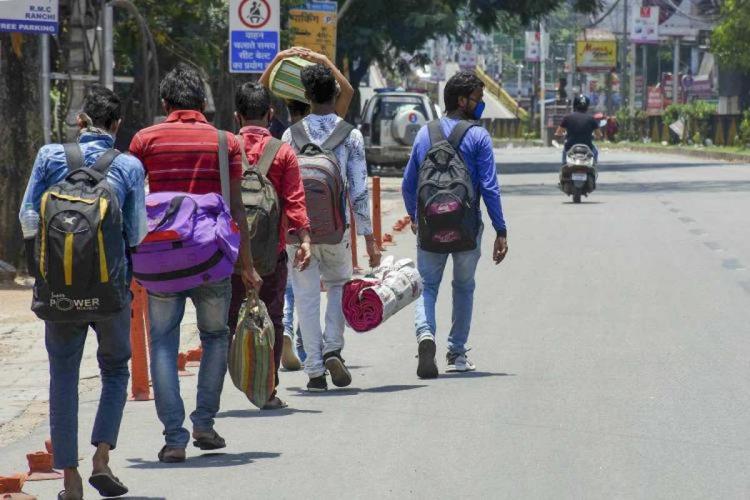 ಭಾರತದ 90 ಕೋಟಿ ಶ್ರಮಿಕರಲ್ಲಿ ಹೆಚ್ಚಿನವರು ಉದ್ಯೋಗಗಳ ಹುಡುಕಾಟವನ್ನೇ ನಿಲ್ಲಿಸಿದ್ದಾರೆ: ವರದಿ