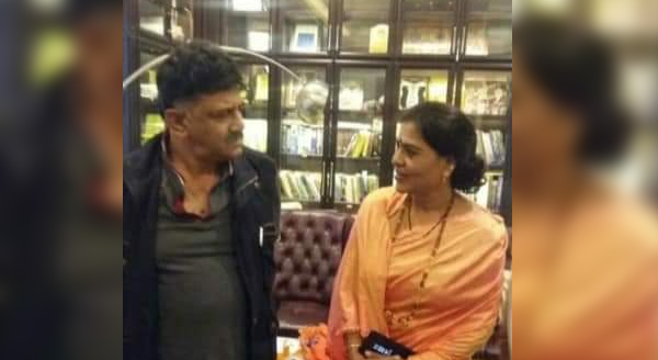 ಪಿಎಸ್ ಐ ನೇಮಕಾತಿ ಅಕ್ರಮ ಪ್ರಕರಣ: ಡಿಕೆಶಿ ಜೊತೆಗಿದ್ದ ದಿವ್ಯಾ ಹಾಗರಗಿ ಫೋಟೊ ಪೋಸ್ಟ್ ಮಾಡಿದ ಬಿಜೆಪಿ