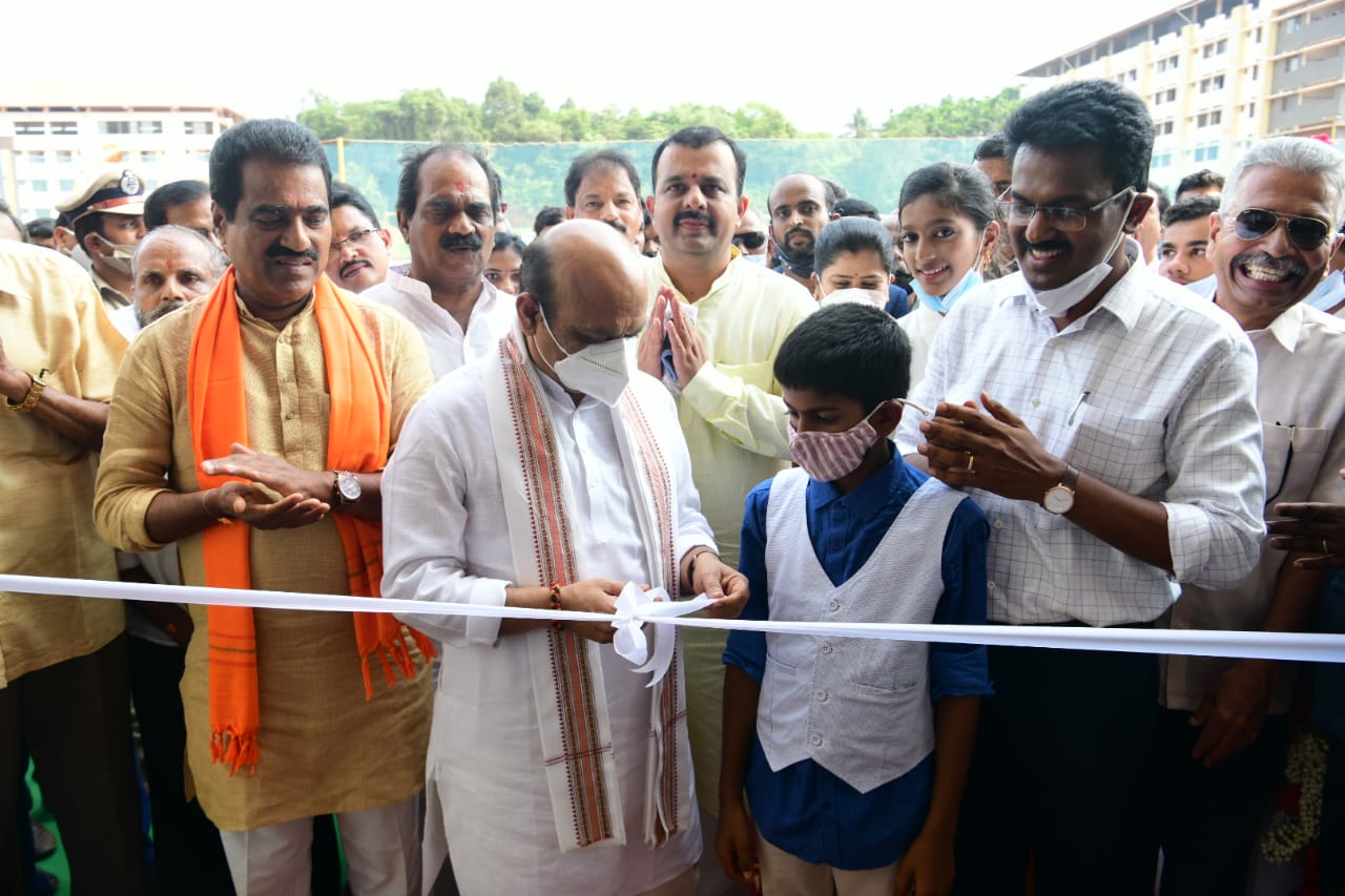 ಮೂಡುಬಿದಿರೆ : ಅನ್ನದಾಸೋಹ ಕಟ್ಟಡ ಲೋಕಾರ್ಪಣೆ ಮಾಡಿದ ಸಿಎಂ ಬೊಮ್ಮಾಯಿ