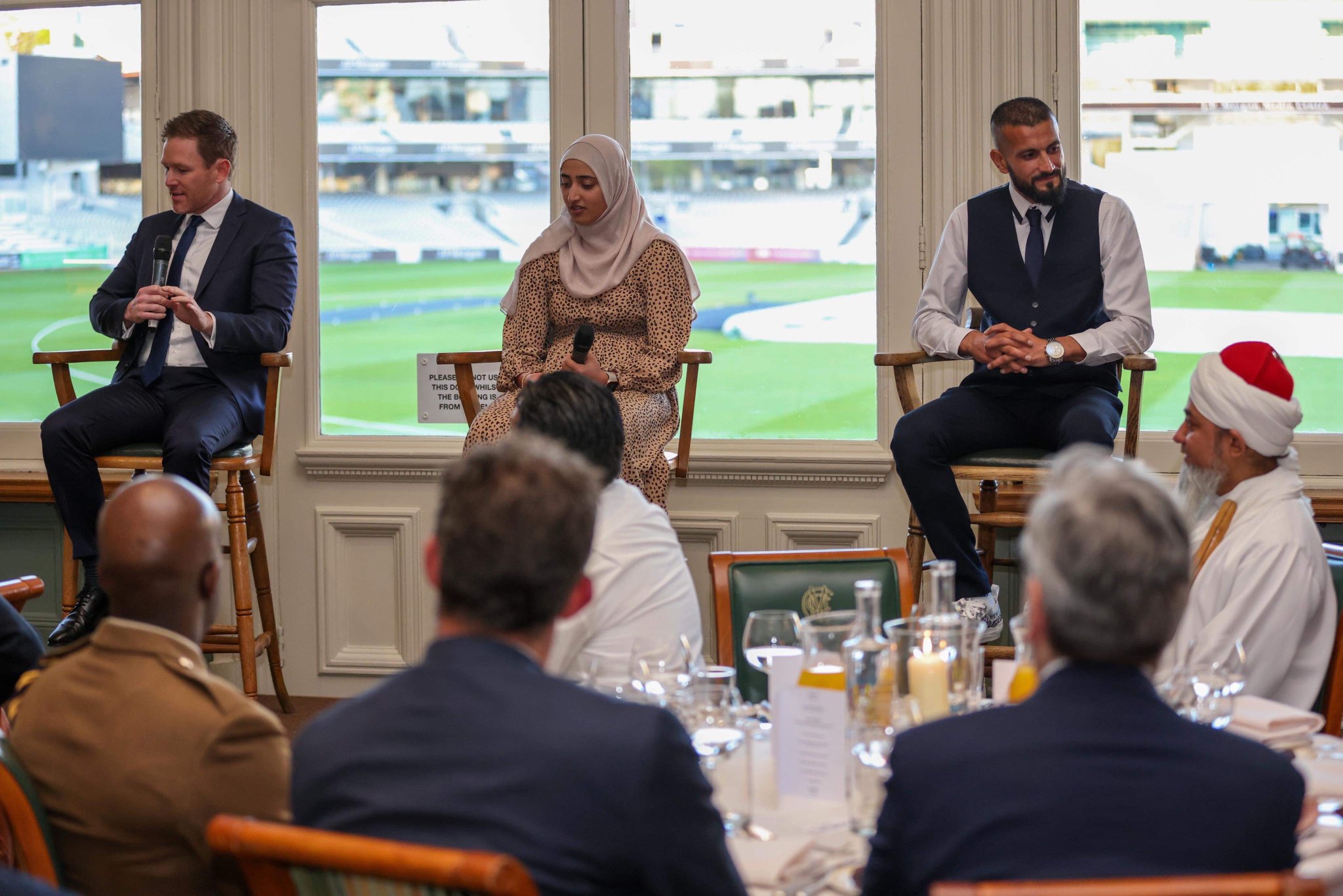 ಇಂಗ್ಲೆಂಡ್ ನ ಐತಿಹಾಸಿಕ ಲಾರ್ಡ್ಸ್ ಕ್ರಿಕೆಟ್ ಗ್ರೌಂಡ್ ನಲ್ಲಿ ಪ್ರಥಮ ಬಾರಿಗೆ ಇಫ್ತಾರ್ ಆಯೋಜನೆ ಇಂಗ್ಲೆಂಡ್ ನ ಐತಿಹಾಸಿಕ ಲಾರ್ಡ್ಸ್ ಕ್ರಿಕೆಟ್ ಗ್ರೌಂಡ್ ನಲ್ಲಿ ಪ್ರಥಮ ಬಾರಿಗೆ ಇಫ್ತಾರ್ ಆಯೋಜನೆ