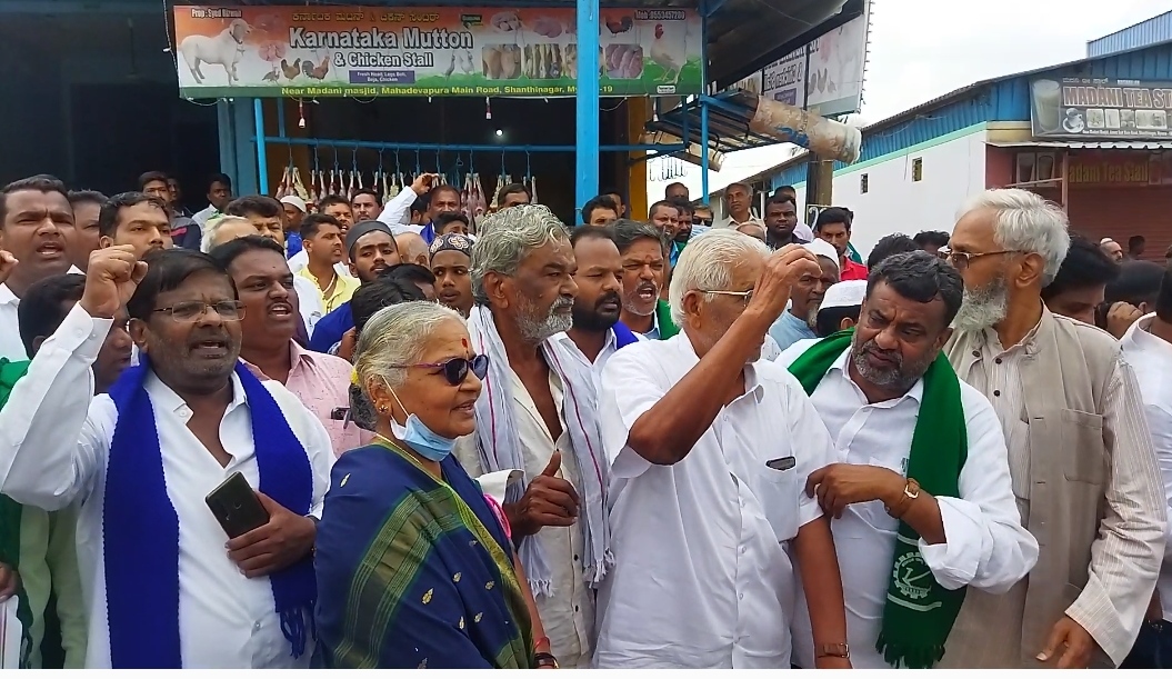 ರಾಜ್ಯದಲ್ಲಿ ಧರ್ಮದ ಮುಖವಾಡದಲ್ಲಿ ಅಧರ್ಮ ಕುಣಿದು ಕುಪ್ಪಳಿಸುತ್ತಿದೆ: ದೇವನೂರ ಮಹಾದೇವ ಆಕ್ರೋಶ