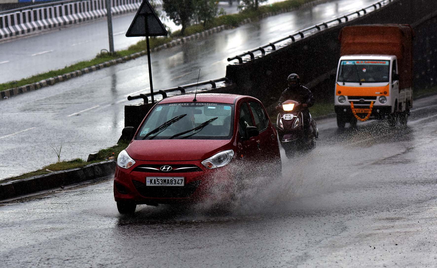 ರಾಜ್ಯದಲ್ಲಿ ಮೂರು ದಿನ ಮಳೆ ಸಾಧ್ಯತೆ: ಹವಾಮಾನ ಇಲಾಖೆ