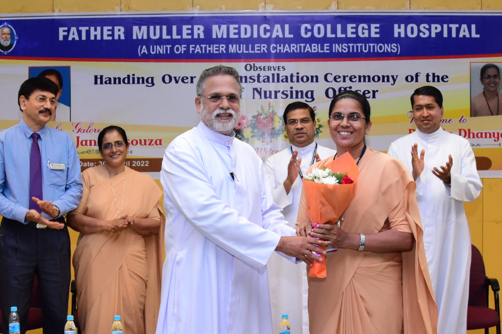 ಫಾದರ್ ಮುಲ್ಲರ್ ಸಂಸ್ಥೆಯ ಚೀಫ್ ನರ್ಸಿಂಗ್ ಅಧಿಕಾರಿ ಭ. ಜಾನೆಟ್‌ಗೆ ಬೀಳ್ಕೊಡುಗೆ