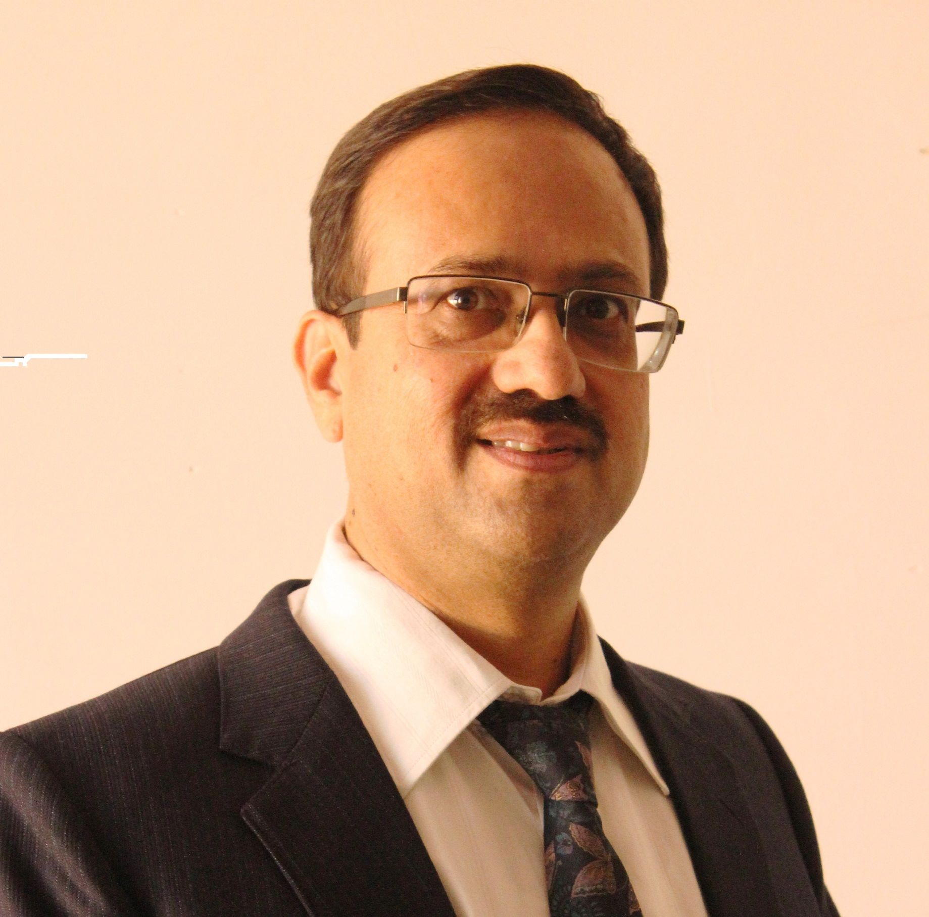 ಆರ್ .ವಿ ವಿವಿ ಡೀನ್ ಆಗಿ ಡಾ. ಸಂಜಯ್ ಚಿಟ್ನಿಸ್ ನೇಮಕ