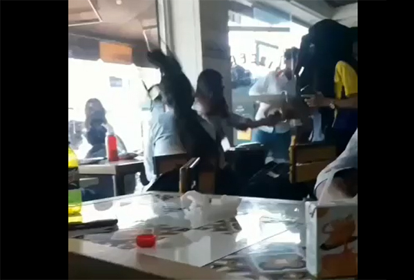 ಮಂಗಳೂರು: ಕೆಫೆಯಲ್ಲಿ ವಿದ್ಯಾರ್ಥಿನಿಯರ ನಡುವೆ ಹೊಡೆದಾಟ; ದೂರು ದಾಖಲು