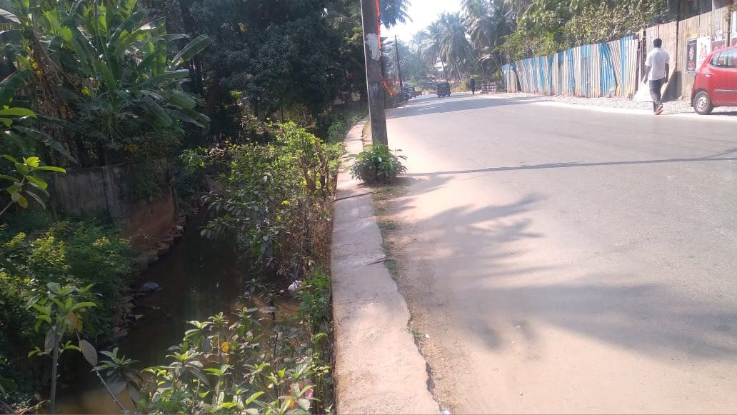 ಇಂದ್ರಾಣಿ ನದಿ ಅಂಚಿಗೆ ತಡೆಗೋಡೆ ನಿರ್ಮಿಸಲು ಆಗ್ರಹ