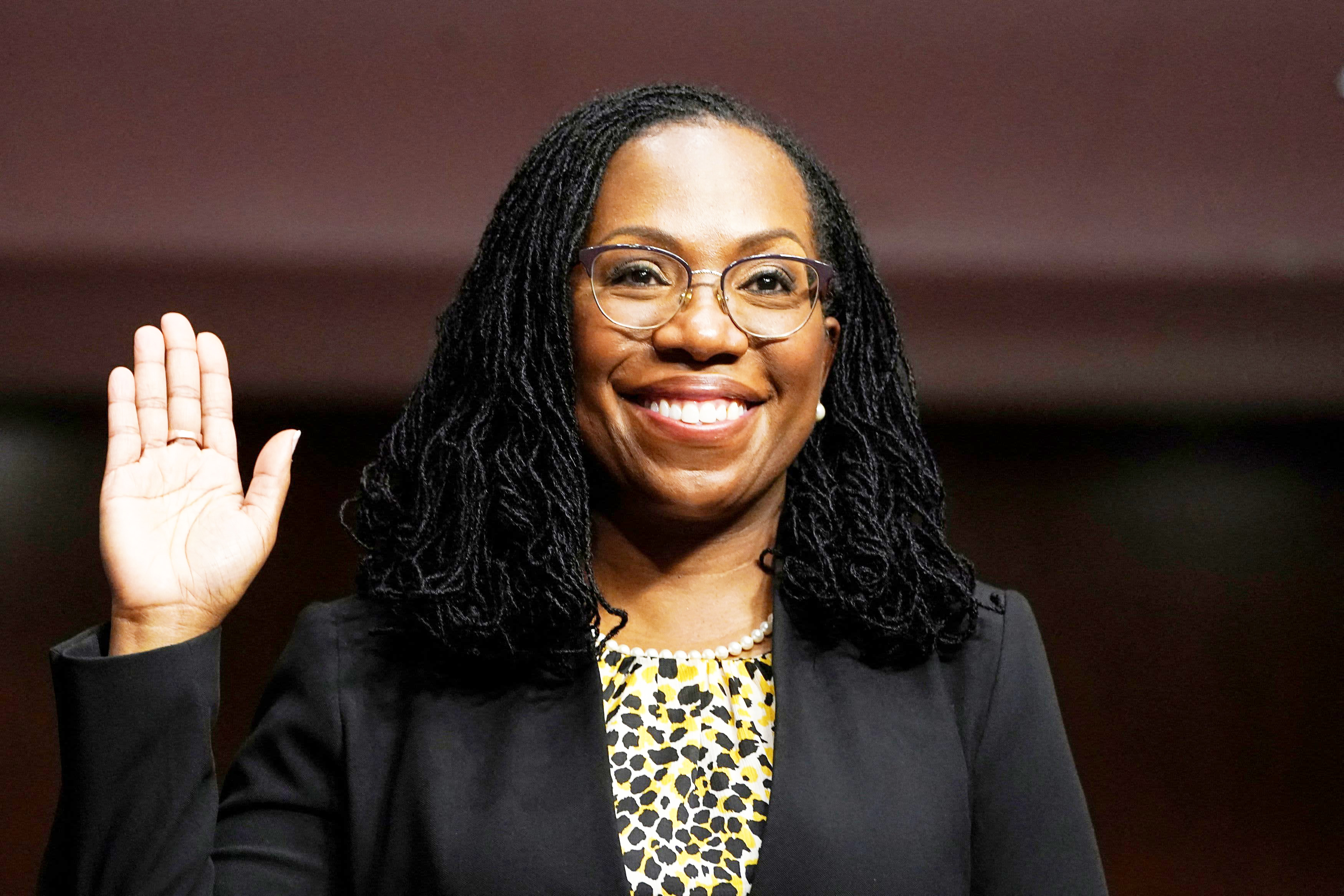 ಅಮೆರಿಕ ಸುಪ್ರೀಂಕೋರ್ಟ್ ಗೆ ಪ್ರಥಮ ಕಪ್ಪು ವರ್ಣೀಯ ಮಹಿಳಾ ನ್ಯಾಯಾಧೀಶರ ನೇಮಕ