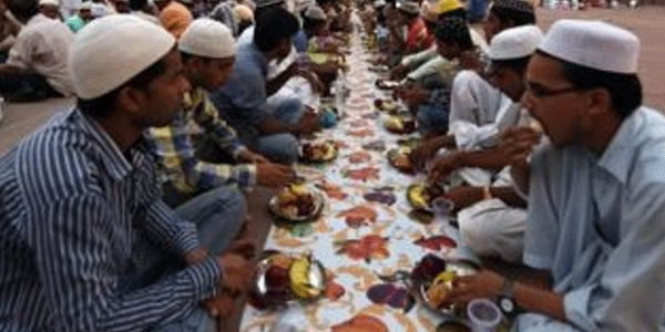 ಸಾಮರಸ್ಯದ ಸಂಕೇತವಾಗಿ ಹೊರಹೊಮ್ಮಿದ ಗುಜರಾತ್‍ನ ಹಿಂದು ದೇಗುಲ