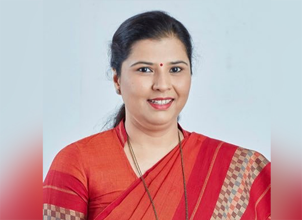 ಆರಗ ಜ್ಞಾನೇಂದ್ರ ಆರೆಸ್ಸೆಸ್ ಏಜೆಂಟರಂತೆ ವರ್ತಿಸುತ್ತಿದ್ದಾರೆ: ಶಾಸಕಿ ಅಂಜಲಿ ನಿಂಬಾಳ್ಕರ್‌