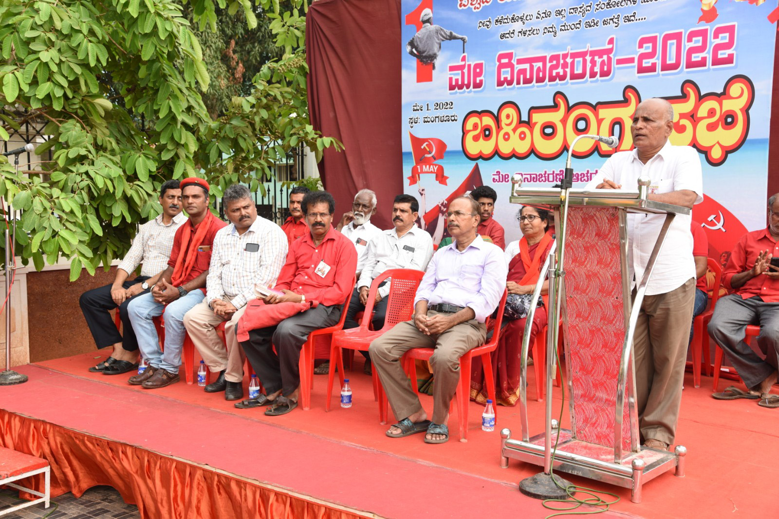 ದೇಶದ ಸಂಪತ್ತನ್ನು ಲೂಟಿ ಮಾಡುವ ಕಾರ್ಪೊರೇಟ್ ಕಂಪೆನಿಗಳ ವಿರುದ್ಧ ಕಾರ್ಮಿಕ ವರ್ಗ ಒಂದಾಗಬೇಕು: ಸುಕುಮಾರ್