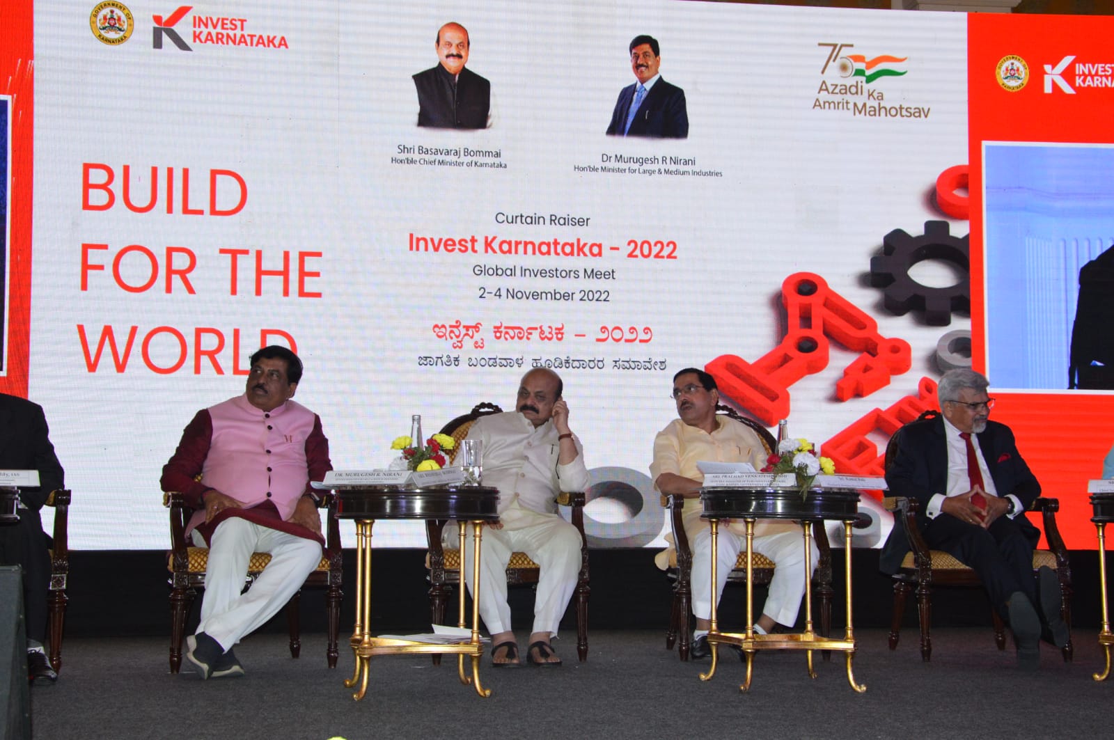 ಕರ್ನಾಟಕದಲ್ಲಿ ನಿಮ್ಮದೇ ಆದ ಪ್ರಪಂಚವನ್ನು ಸೃಷ್ಟಿಸಿ: ವಿವಿಧ ದೇಶಗಳ ರಾಯಭಾರಿಗಳಿಗೆ ಸಿಎಂ ಕರೆ