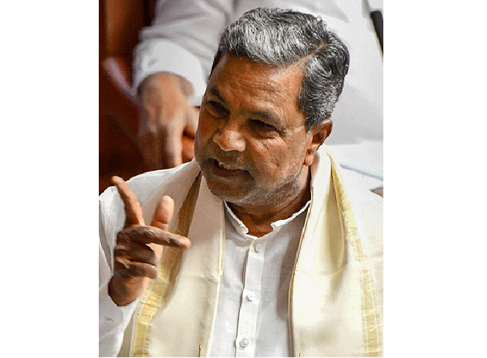 ಧಾರ್ಮಿಕ ಭಾವನೆ ಕೆರಳಿಸಿ ಜನರ ಗಮನ ಬೇರೆಡೆ ಸೆಳೆಯಲು ಮತಾಂತರ ನಿಷೇಧ ಕಾಯ್ದೆ ಜಾರಿ: ಸಿದ್ದರಾಮಯ್ಯ ಆರೋಪ