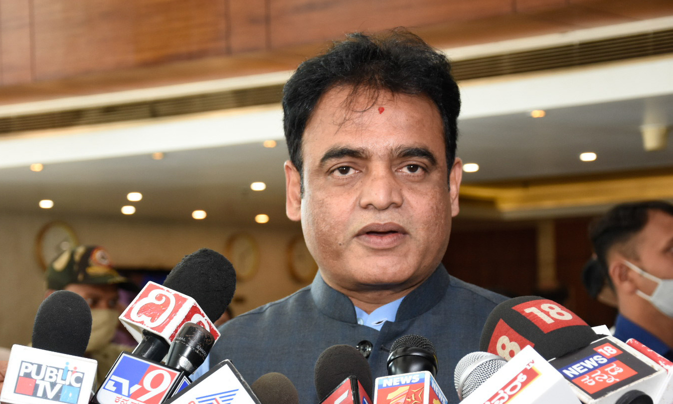 ರಾಂಗ್ ನಂಬರ್ ಡಯಲ್ ಮಾಡಿ ಪೆಚ್ಚಾದ ಡಿ.ಕೆ.ಶಿವಕುಮಾರ್: ಸಚಿವ ಅಶ್ವತ್ಥ ನಾರಾಯಣ