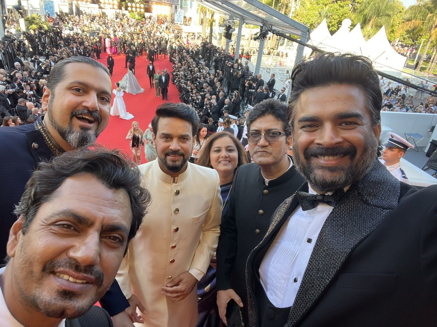 ನರಹತ್ಯೆಗೆ ಕರೆ ನೀಡಿದಾತ: ಕಾನ್‌ ಚಿತ್ರಮೇಳದಲ್ಲಿ ಸಚಿವ ಅನುರಾಗ್‌ ಠಾಕೂರ್‌ ಫೋಟೊಗೆ ಟ್ವಿಟರಿಗರ ತರಾಟೆ