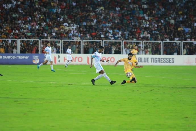 ಕೇರಳ ಫುಟ್ಬಾಲ್ ತಂಡಕ್ಕೆ ಸಂತೋಷ್ ಟ್ರೋಫಿ