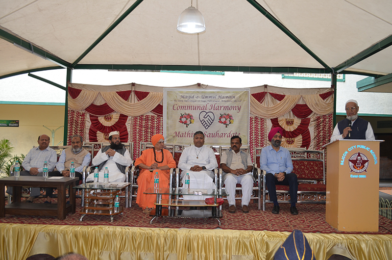 ಮಾನವೀಯತೆಯನ್ನು ಚಿರಾಯುಗೊಳಿಸೋಣ: ಶ್ರೀ ಶಿವರುದ್ರ ಸ್ವಾಮಿ