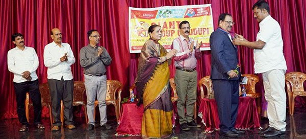 ಉಡುಪಿ ಜಯಂಟ್ಸ್ ಗ್ರೂಪ್ ಅಧ್ಯಕ್ಷ ಇಕ್ಬಾಲ್ ಮನ್ನಾ ಅಧಿಕಾರ ಸ್ವೀಕಾರ