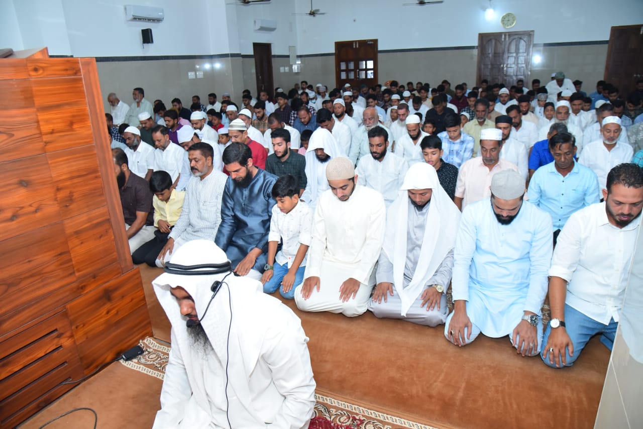 ಮಂಜೇಶ್ವರದ ವಿವಿಧೆಡೆ  ಸಂಭ್ರಮದ ಈದುಲ್ ಫಿತ್ರ್ ಆಚರಣೆ