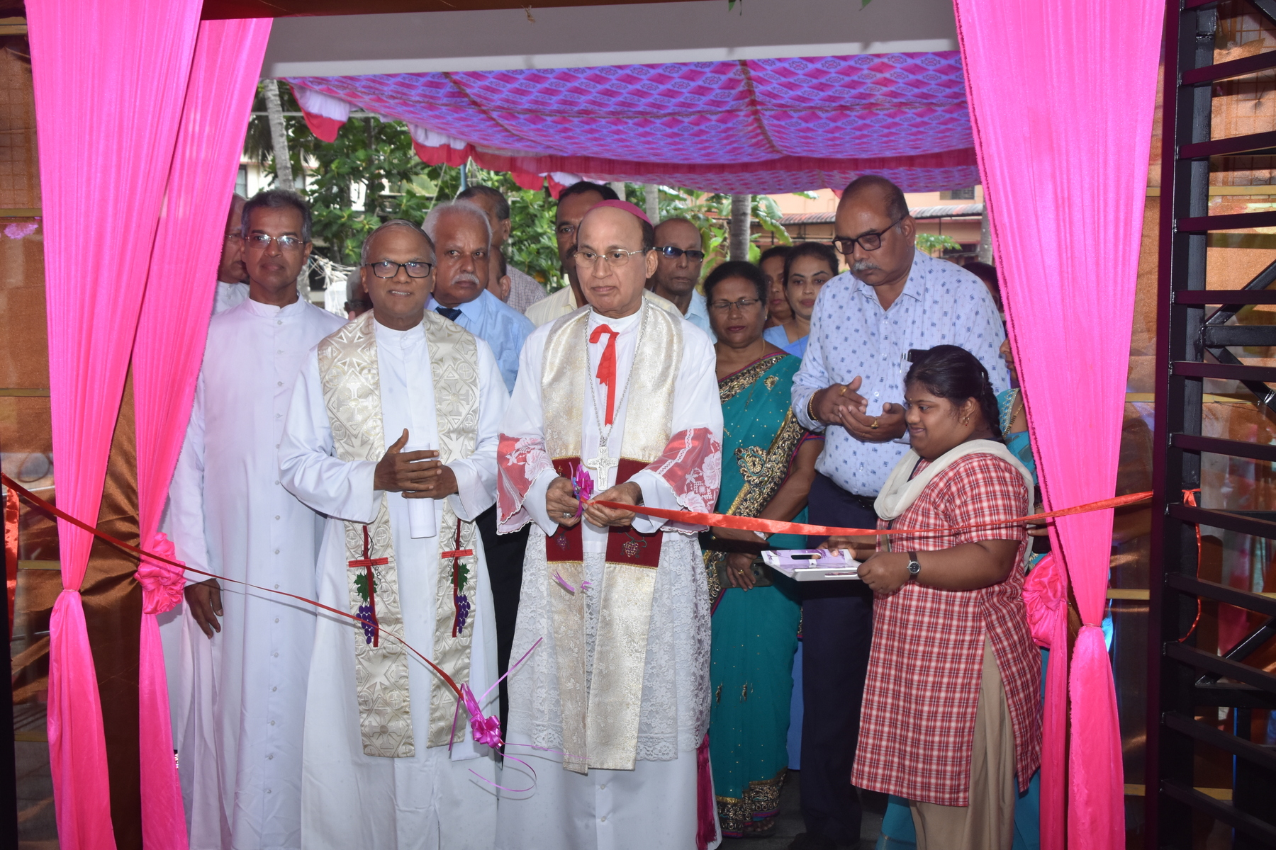 ಆಟಿಸಂ ಸಮಸ್ಯೆ ಮಕ್ಕಳಿಗೆ ಅಕ್ಕರೆ, ಕಾಳಜಿ ತೋರಿಸಿ:ಬಿಷಪ್ ಜೆ.ಲೋಬೊ