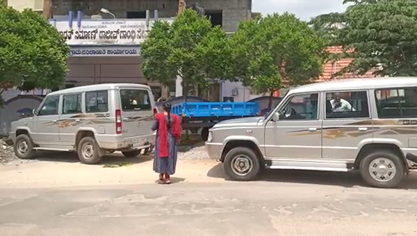 ಕೊರಟಗೆರೆ | ಎಸಿಬಿ ಕಾರ್ಯಾಚರಣೆ: ಗ್ರಾಮ ಪಂಚಾಯತ್ ಕಾರ್ಯದರ್ಶಿ ಬಲೆಗೆ