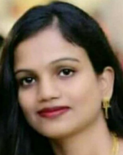 ಮೈಸೂರು: ಸೆಲ್ಫಿ ತೆಗೆಯುವ ವೇಳೆ ಕಪಿಲಾ ನದಿಗೆ ಬಿದ್ದು ಮಹಿಳೆ ಮೃತ್ಯು ಮೈಸೂರು: ಸೆಲ್ಫಿ ತೆಗೆಯುವ ವೇಳೆ ಕಪಿಲಾ ನದಿಗೆ ಬಿದ್ದು ಮಹಿಳೆ ಮೃತ್ಯು