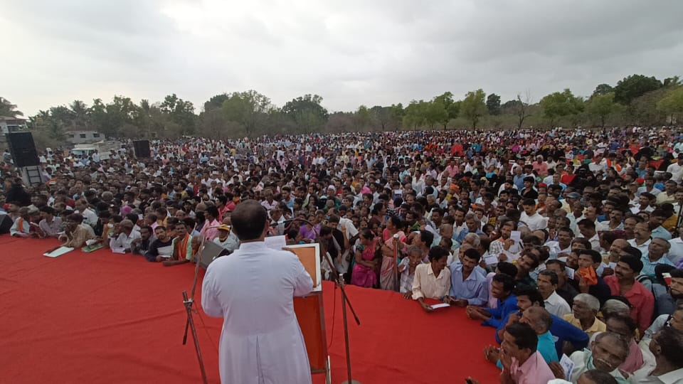 ಹೊನ್ನಾವರ: ಅರಣ್ಯ ಹಕ್ಕಿಗಾಗಿ ಅರಣ್ಯವಾಸಿಗಳಿಂದ ಬೃಹತ್ ಸಮಾವೇಶ