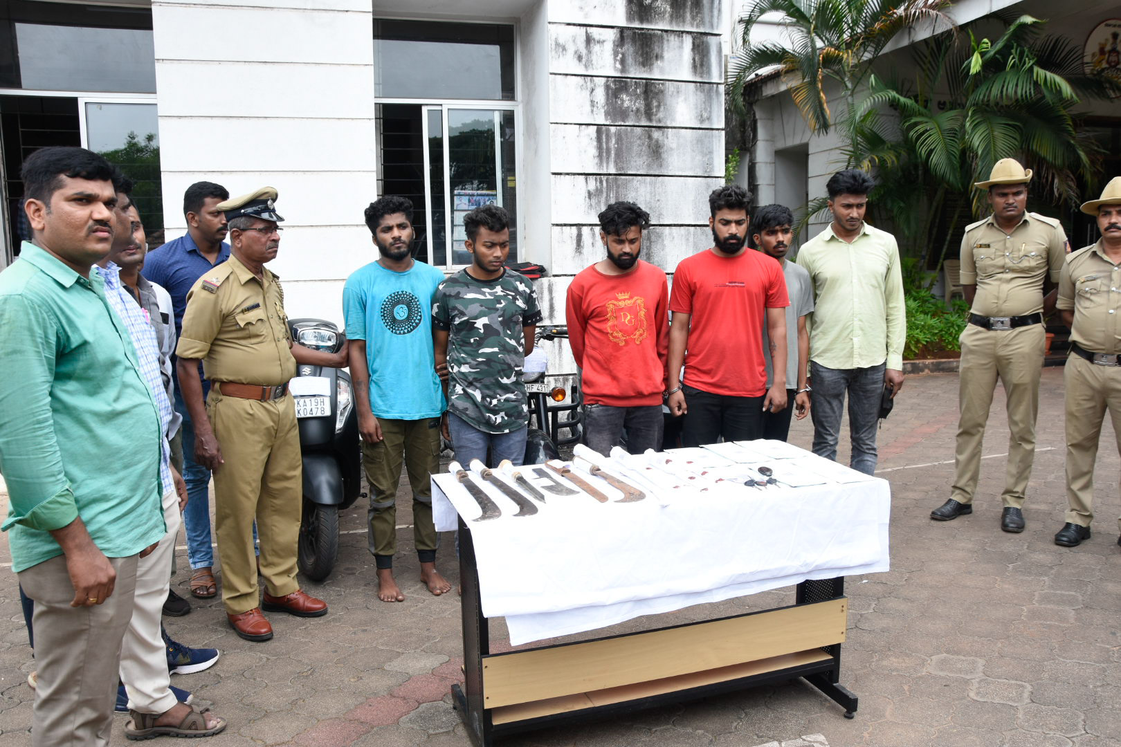 ರೌಡಿಶೀಟರ್ ರಾಹುಲ್ ತಿಂಗಳಾಯ ಕೊಲೆ ಪ್ರಕರಣ; ವಿದ್ಯಾರ್ಥಿ ಸಹಿತ ಆರು ಮಂದಿ ಆರೋಪಿಗಳ ಬಂಧನ