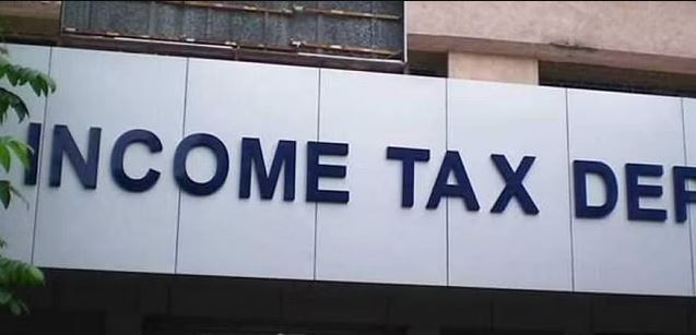 ರಾಜ್ಯದಲ್ಲಿ 600ಕ್ಕೂ ಹೆಚ್ಚು ಐಟಿ ಅಧಿಕಾರಿಗಳ ತಂಡದಿಂದ ಉದ್ಯಮಿಗಳ ಮನೆ ಮೇಲೆ ದಾಳಿ