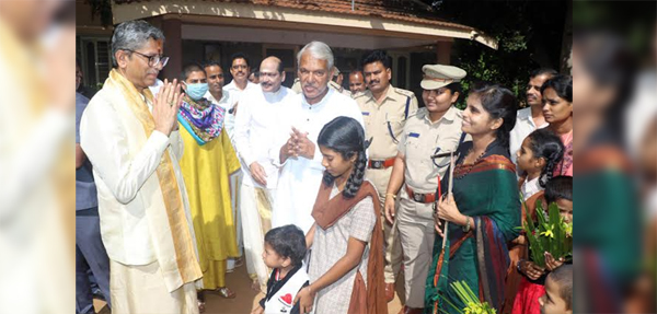 ಚಾಮರಾಜನಗರ ಜಿಲ್ಲೆಯಲ್ಲಿ ಸುಪ್ರೀಂ ಕೋರ್ಟ್ ಮುಖ್ಯ ನ್ಯಾಯಮೂರ್ತಿ ಎನ್.ವಿ.ರಮಣ ಖಾಸಗಿ ಪ್ರವಾಸ