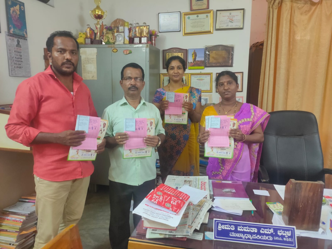 ವಿ.ಪ. ಪಶ್ಚಿಮ ಶಿಕ್ಷಕರ ಕ್ಷೇತ್ರ; ಬಸವರಾಜ್ ಗುರಿಕಾರ್ ಗುರಿಮುಟ್ಟುವುದು ನಿಶ್ಚಿತ: ಜಂಬೂರಮಠ