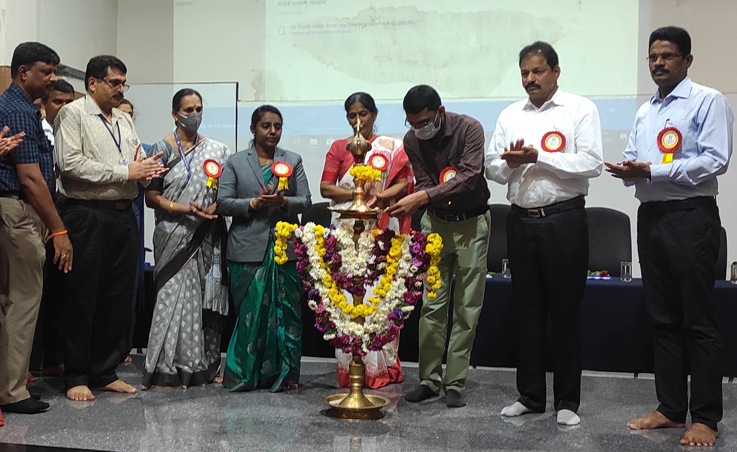 ಬಾಲ ಕಾರ್ಮಿಕರನ್ನು ಪತ್ತೆ ಹಚ್ಚಲು ಸಮೀಕ್ಷೆ: ಡಿಸಿ ಕೂರ್ಮಾರಾವ್