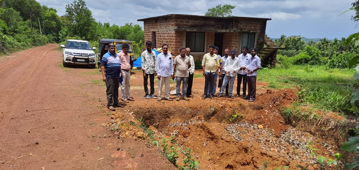 ಬೆಳ್ಳೆ ಗ್ರಾಪಂ ಅಧ್ಯಕ್ಷನಿಂದ ದಲಿತ ಮಹಿಳೆಗೆ ದೌರ್ಜನ್ಯ ಪ್ರಕರಣ: ಸ್ಥಳಕ್ಕೆ ದಸಂಸ ನಿಯೋಗ ಭೇಟಿ