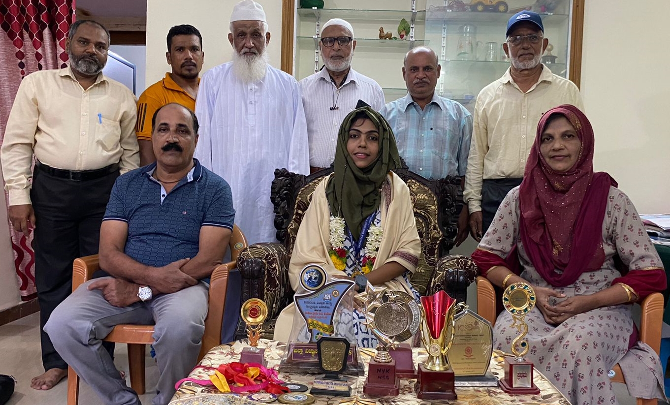ಎಂ.ಎಸ್ಸಿ ಭೌತಶಾಸ್ತ್ರದಲ್ಲಿ 2 ಚಿನ್ನ ಪಡೆದ ಶಹನಾ ಸೈಯ್ಯದ್ ಗೆ ವಿವಿಧ ಸಂಘಟನೆಗಳಿಂದ ಸನ್ಮಾನ