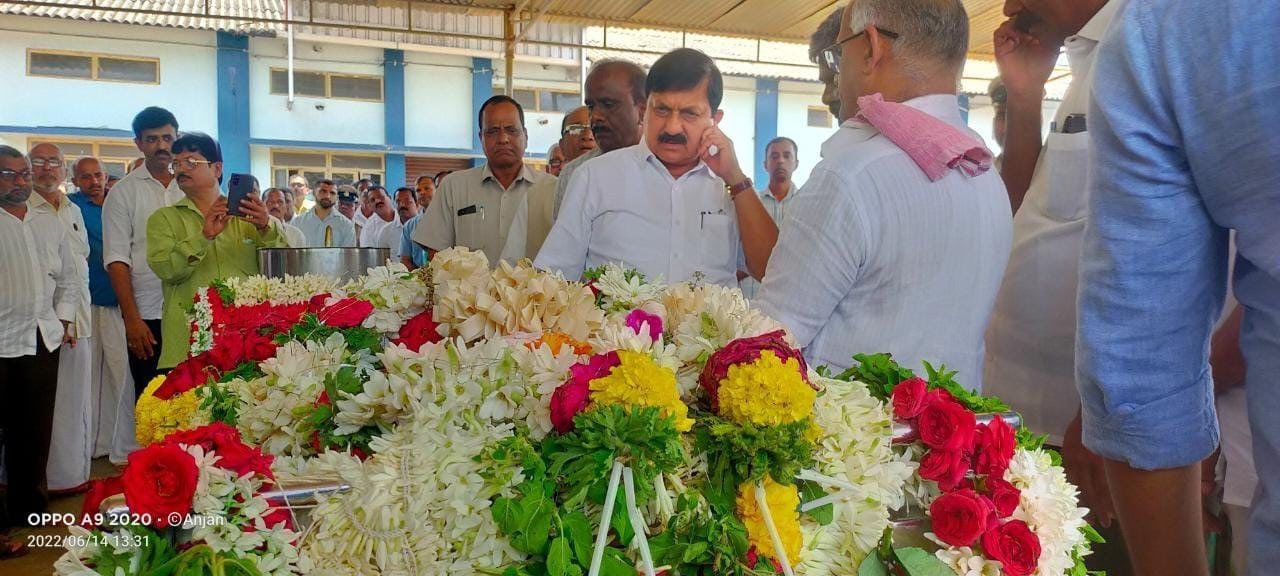 ಅಮಾಸೆಬೈಲು: ಸಕಲ ಸರಕಾರಿ ಗೌರವದೊಂದಿಗೆ ಎ.ಜಿ.ಕೊಡ್ಗಿ ಅಂತ್ಯ ಸಂಸ್ಕಾರ