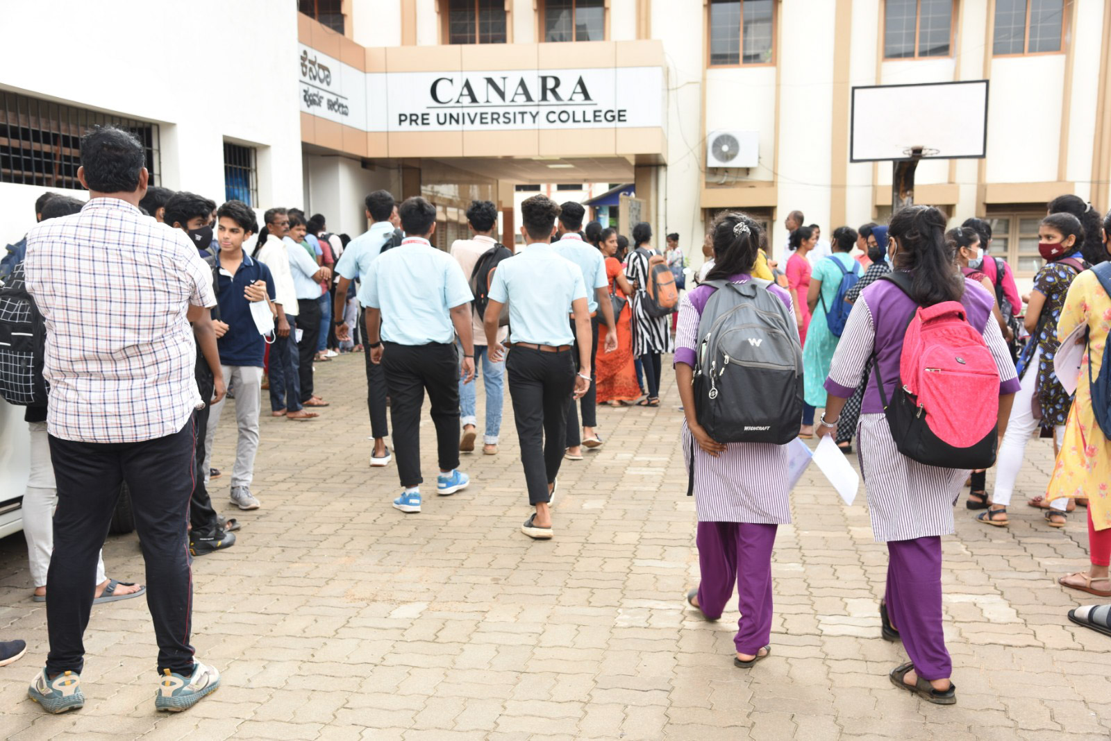 ದ.ಕ.ಜಿಲ್ಲೆ: ಸಿಇಟಿ ಪರೀಕ್ಷೆಗೆ 4,098 ವಿದ್ಯಾರ್ಥಿಗಳು ಗೈರು