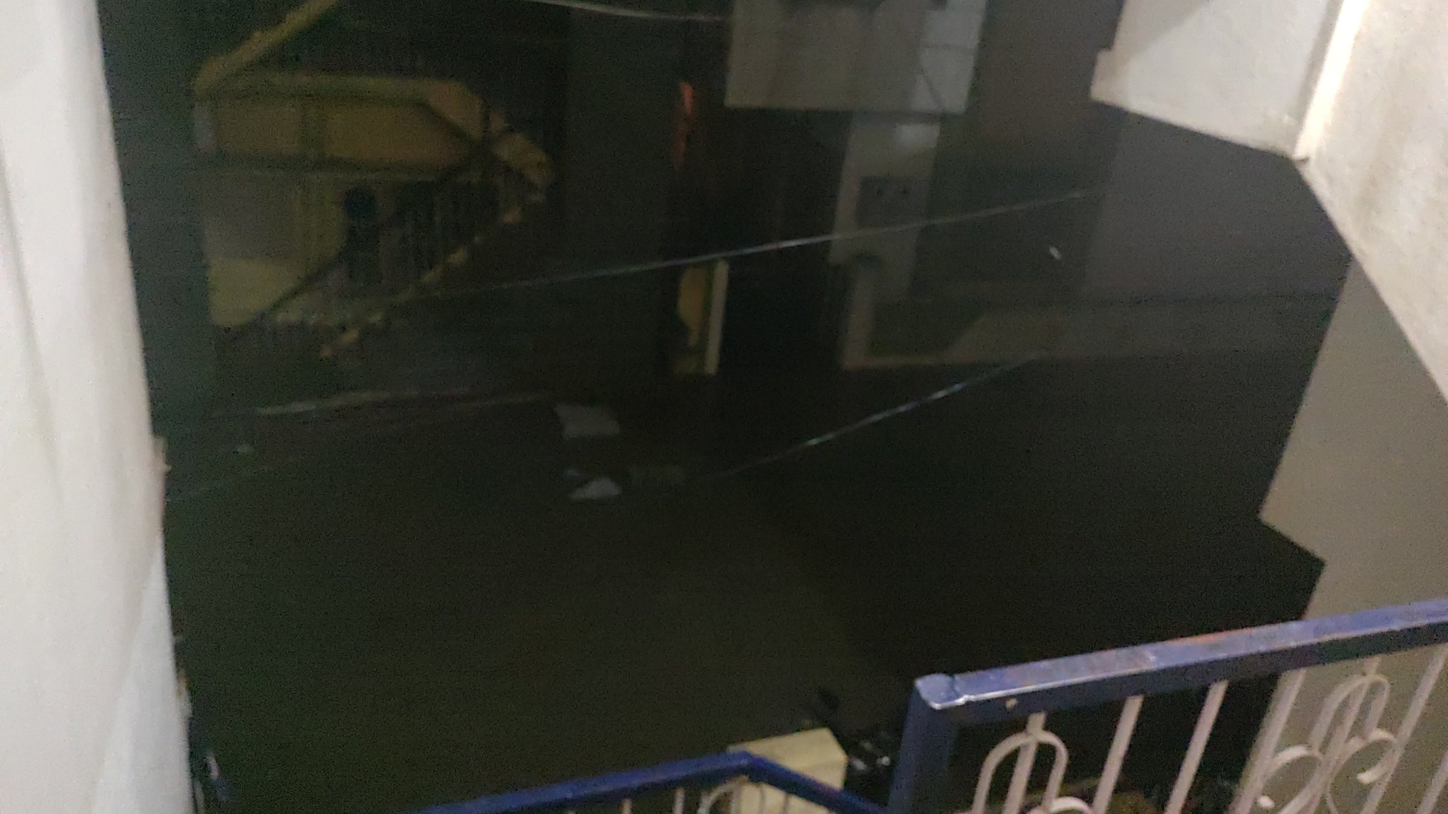 ಬೆಂಗಳೂರು: ಭಾರೀ ಮಳೆಗೆ ರಾಜಕಾಲುವೆಯಲ್ಲಿ ಕೊಚ್ಚಿ ಹೋದ ಯುವಕ