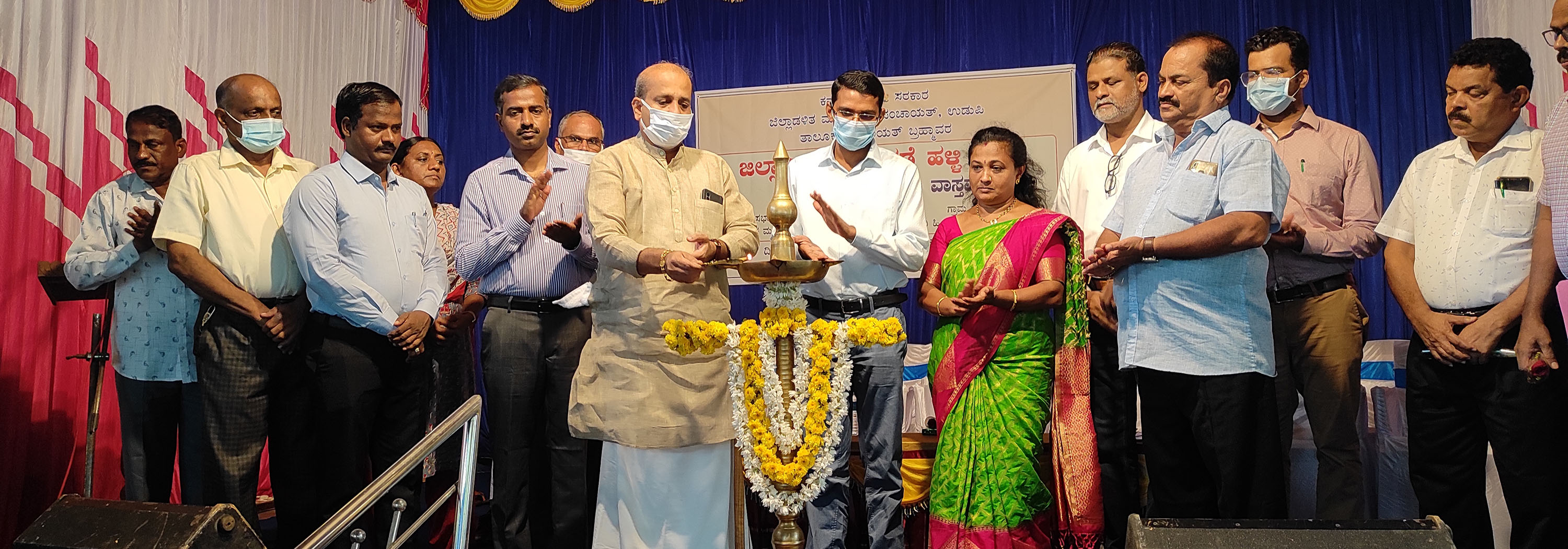 ಜನಪ್ರತಿನಿಧಿಗಳು- ಅಧಿಕಾರಿಗಳು ತಂಡವಾಗಿ ಕೆಲಸ ಮಾಡಬೇಕು: ಶಾಸಕ ರಘುಪತಿ ಭಟ್